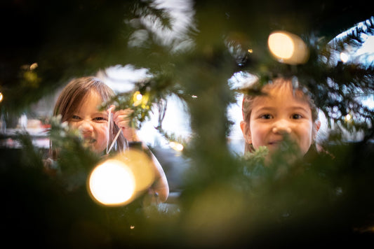 The ULTIMATE Holiday Gift Guide for Photography Lovers